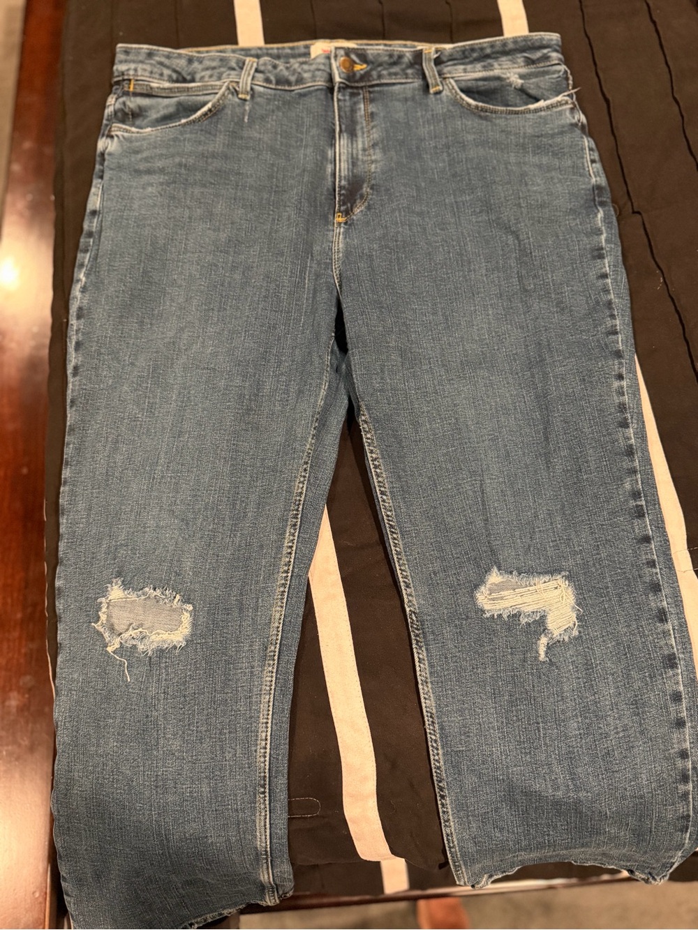 Wrangler Women’s Straight Crop Jeans